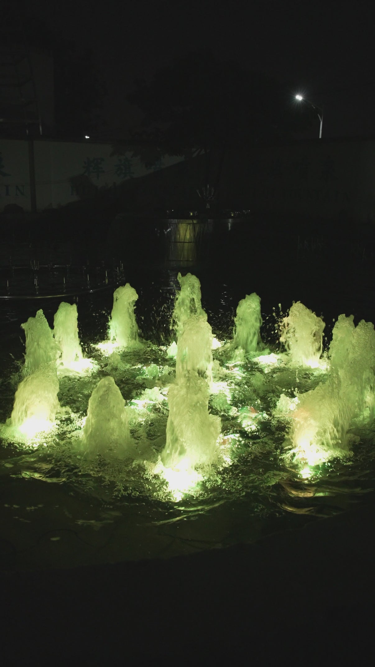 PMS Series Foam Jade Column Nozzle | Stainless Steel, Foam and Jade-Like Water Column &ndash; HuiQi Fountain
